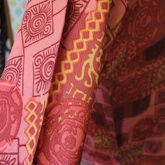 Pink 1960s 1970s mock neck long sleeve print top - Picture 8 of 14